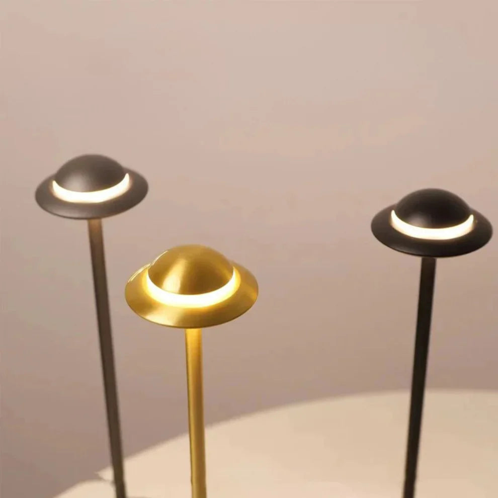 THE HALO LAMP
