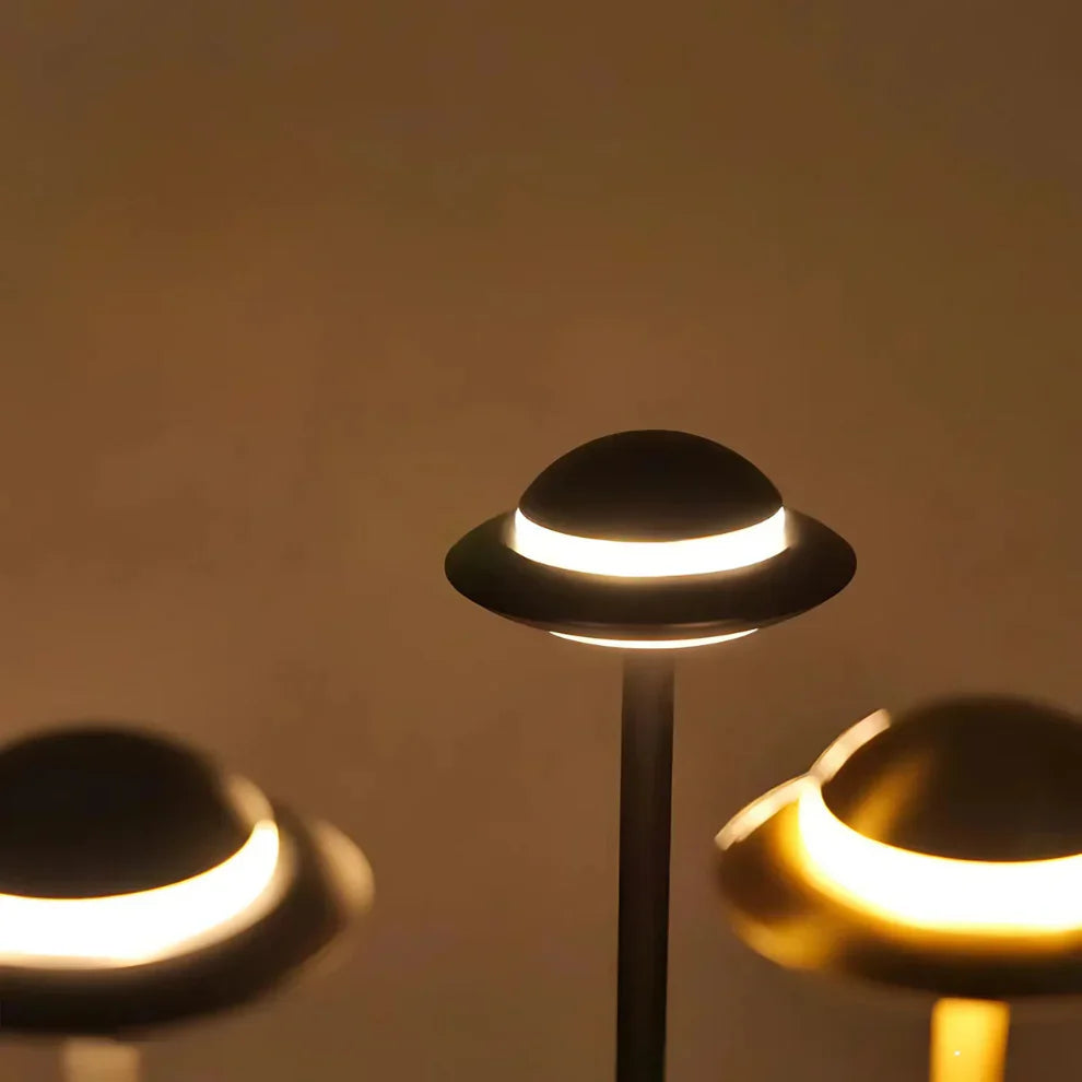 THE HALO LAMP
