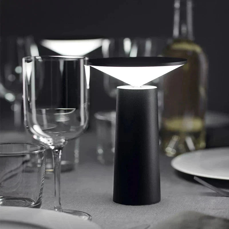 THE AURORA LAMP
