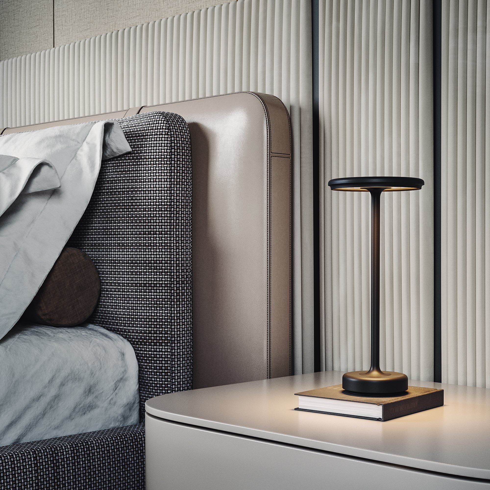 THE SCANDINAVIAN TABLE LAMP