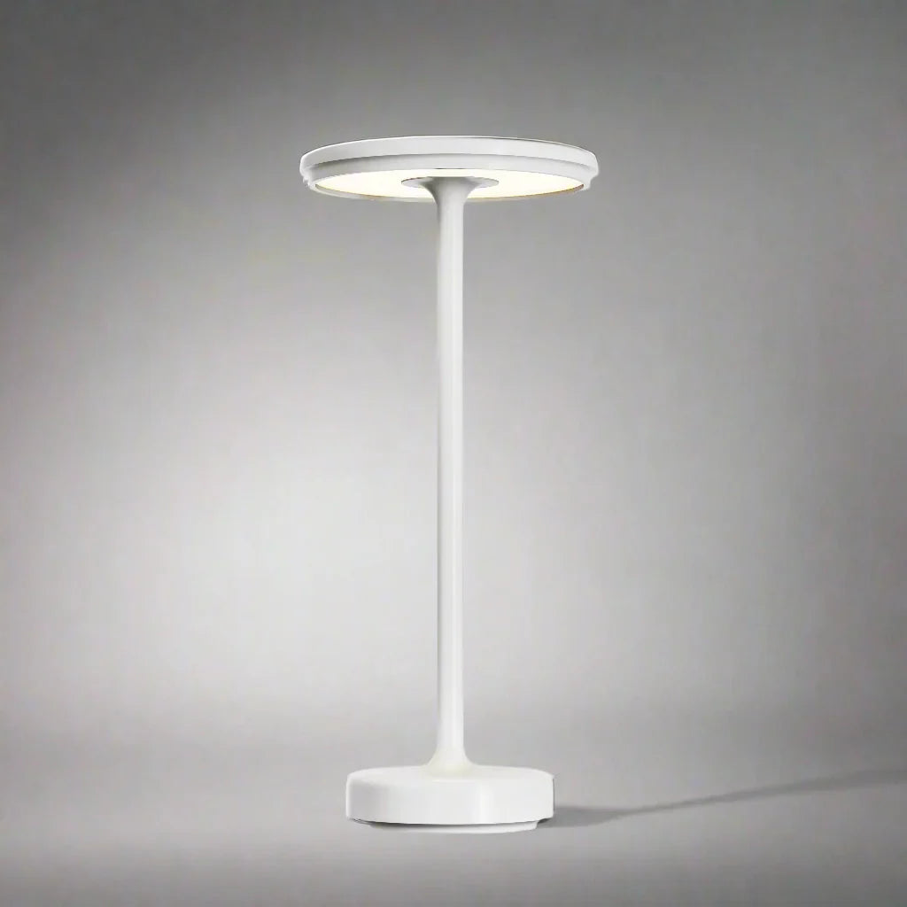 THE SCANDINAVIAN TABLE LAMP
